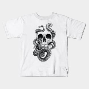 skull tentacles Kids T-Shirt